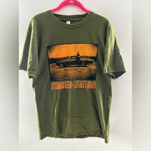 Bruce Springsteen 2023 Tour Green Graphic T-Shirt Size Medium